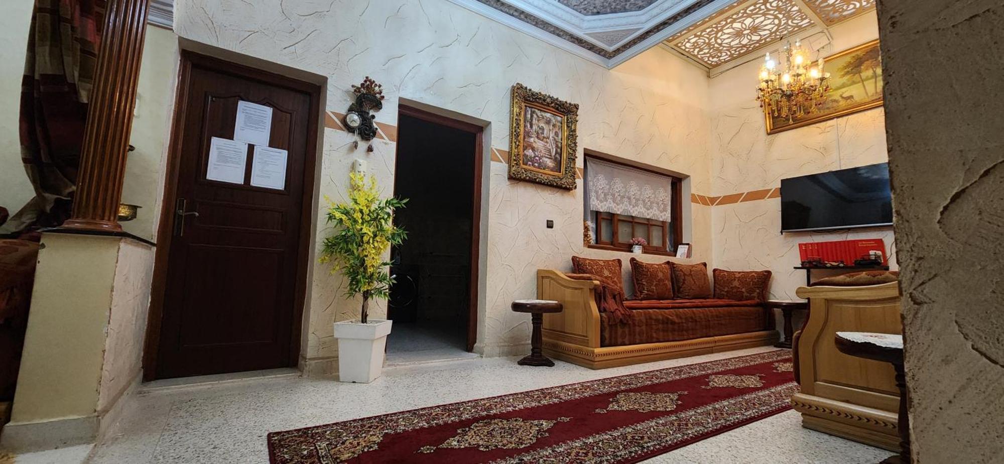 Appartement Riad 5Min A Pied De L'Aeroport Marrakesch Exterior foto
